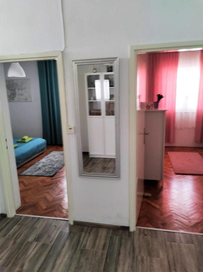 Lumar Holidays And Apartments Preko Exterior foto